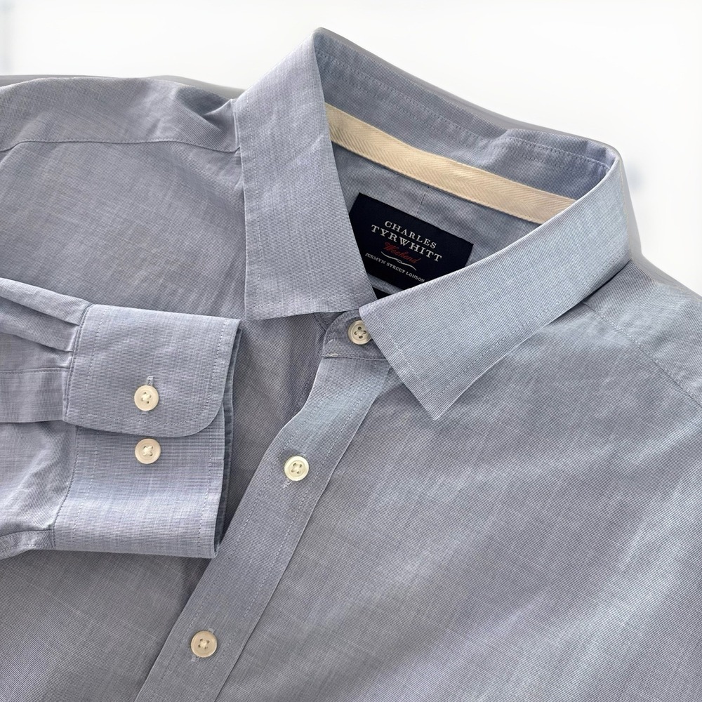 Charles Tyrwhitt Shirt Mens L Light Blue Weekend Classic Fit 100% Cotton